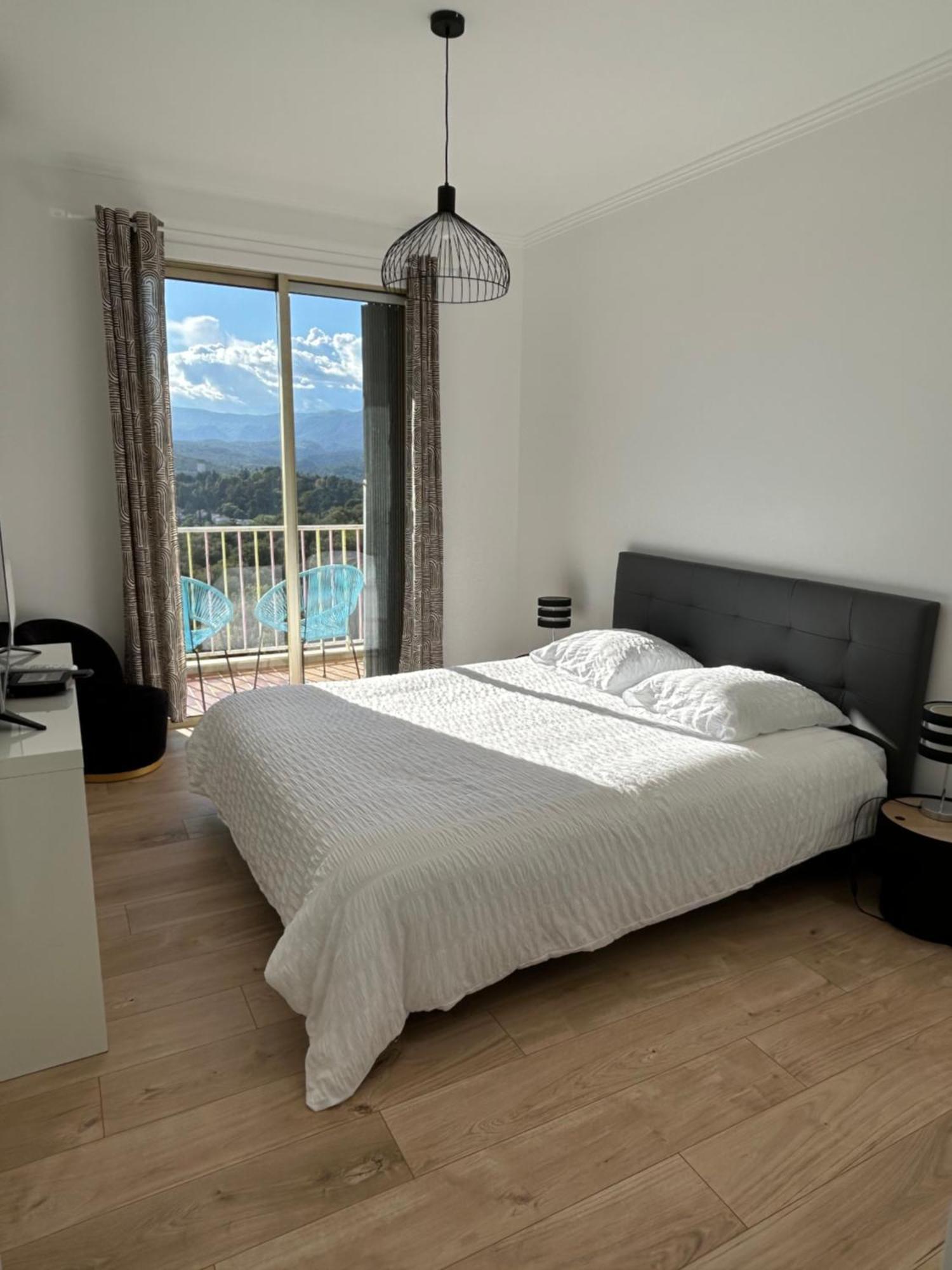 Somptueux Appartement Vue Mer ! Cagnes-sur-Mer Exterior photo